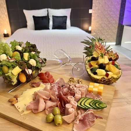 L'Intemporel Suite Spa Champagne-sur-Oise Zewnętrze zdjęcie